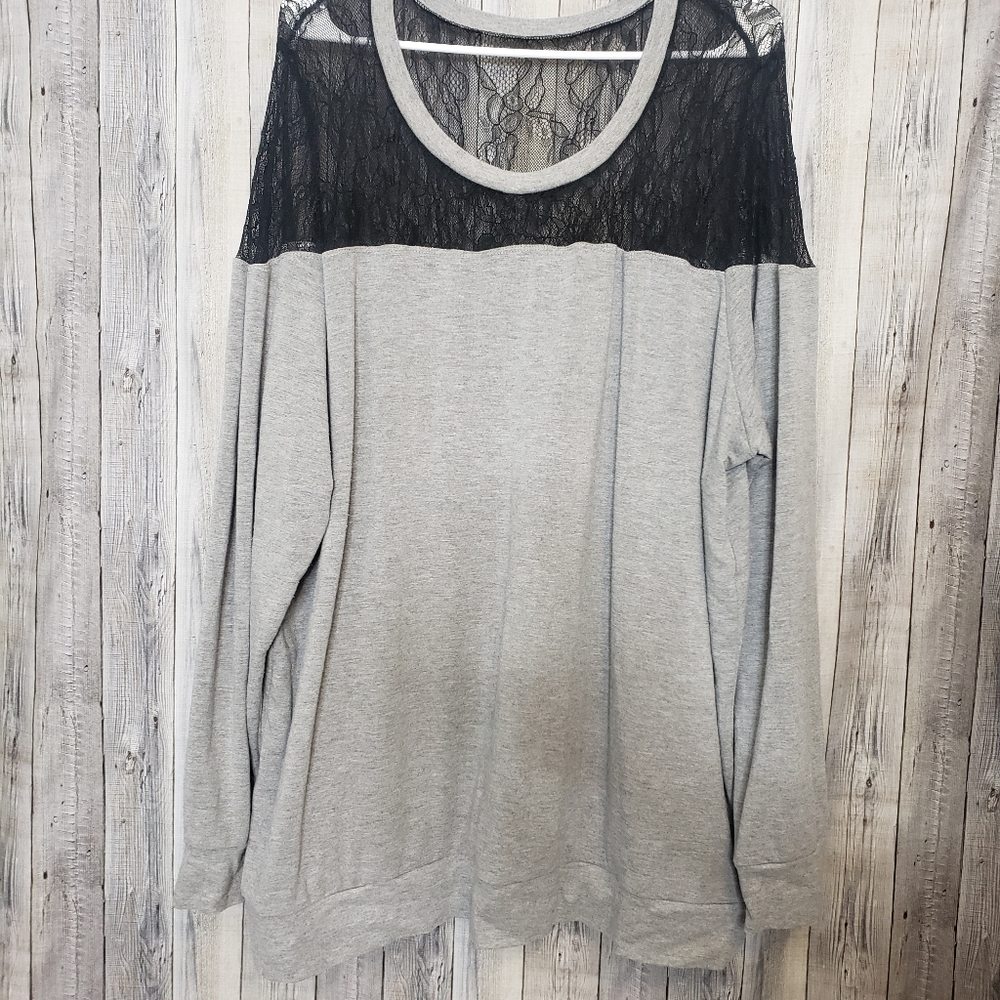 Torrid plus size 4 sweatshirt black lace detailing gray